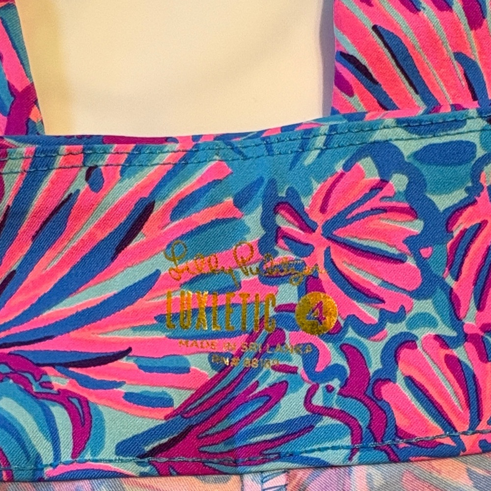 Lilly Pulitzer Pink and Blue Tropical Print Cropped Pants - Picture 4 of 5